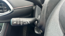 MG Hs 1.5 T-GDI Exclusive 5dr DCT Petrol Hatchback